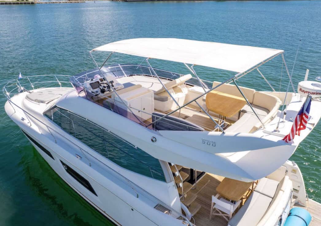 52' Prestige 500